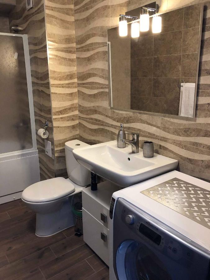 Apartament Studio Jadis Oradea Bagian luar foto