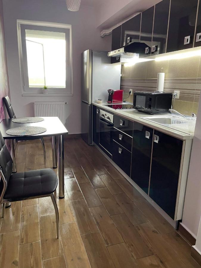 Apartament Studio Jadis Oradea Bagian luar foto