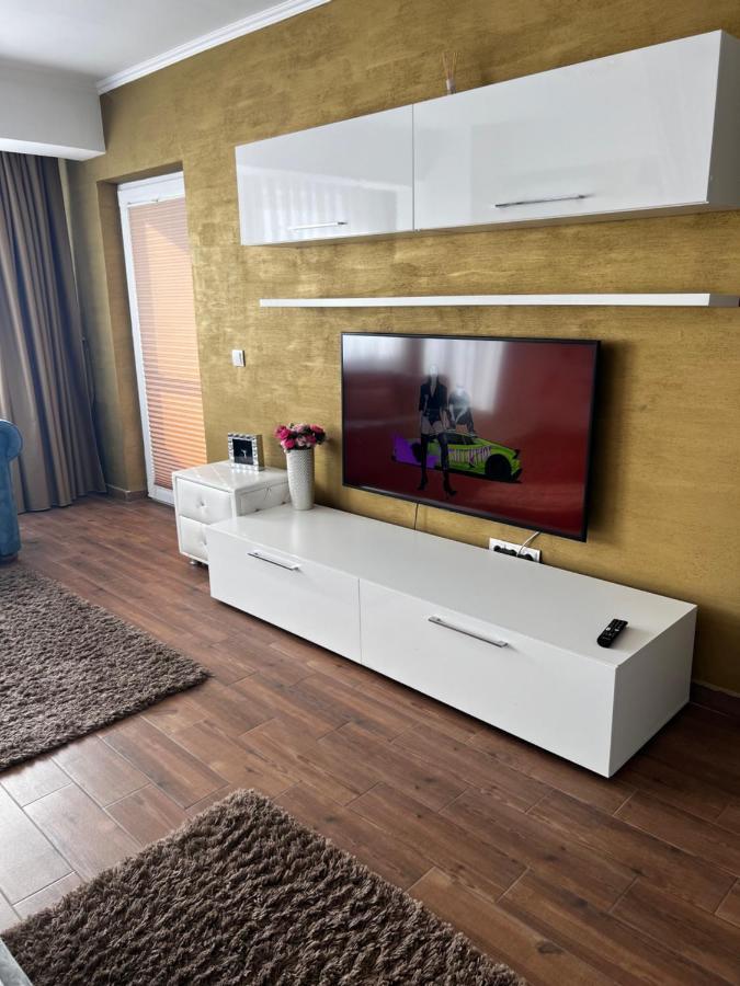 Apartament Studio Jadis Oradea Bagian luar foto